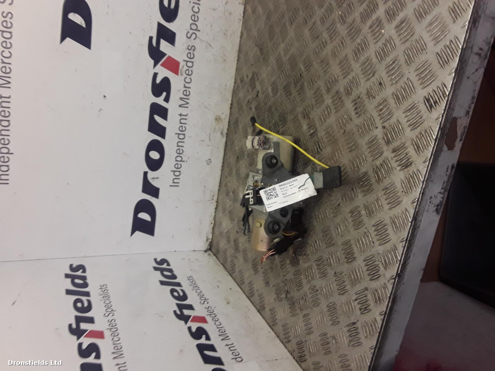 View Auto part Convertible lift motor Mercedes Slk 2002