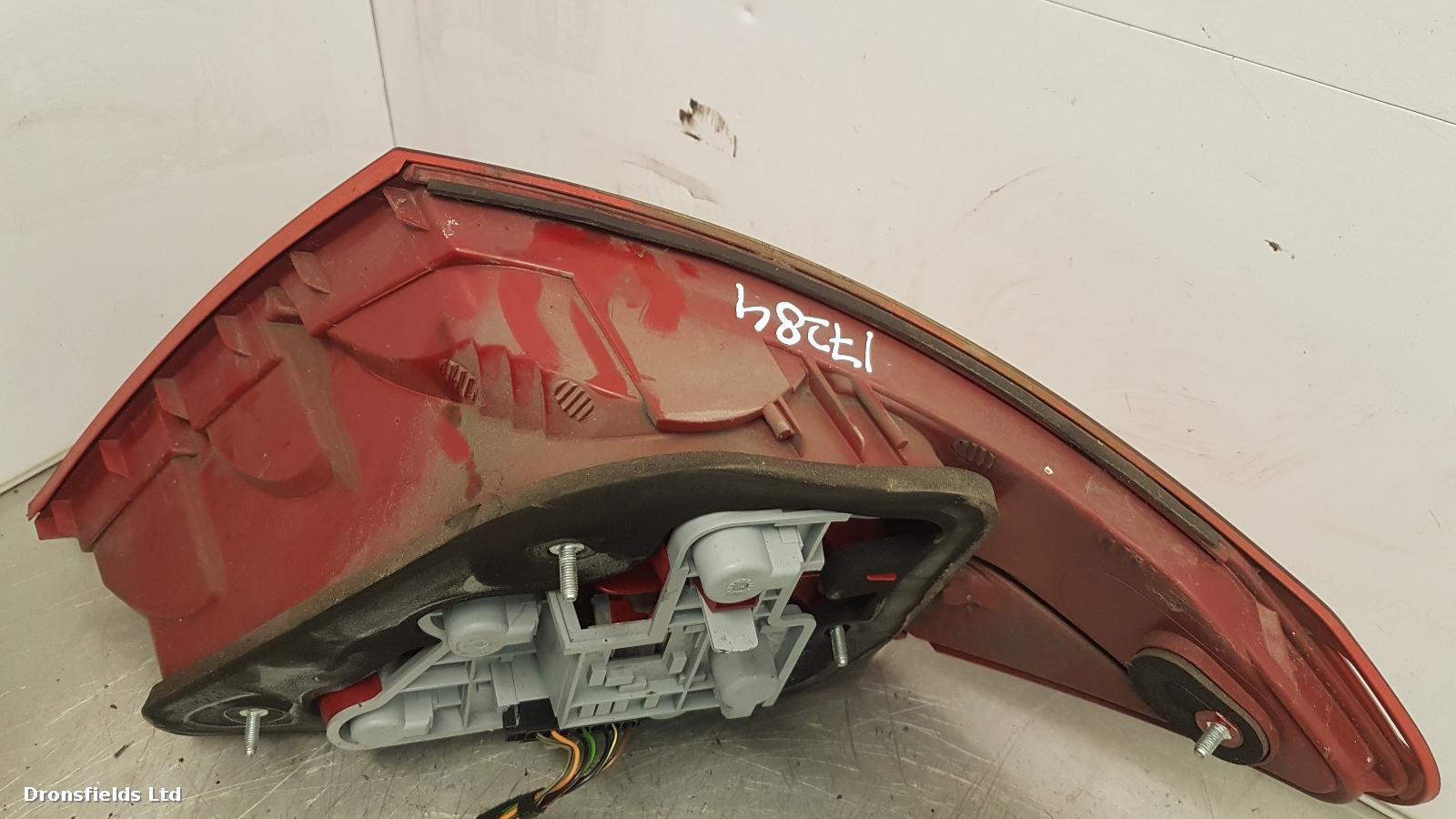 View Auto part L Taillight Mercedes C Class 2010