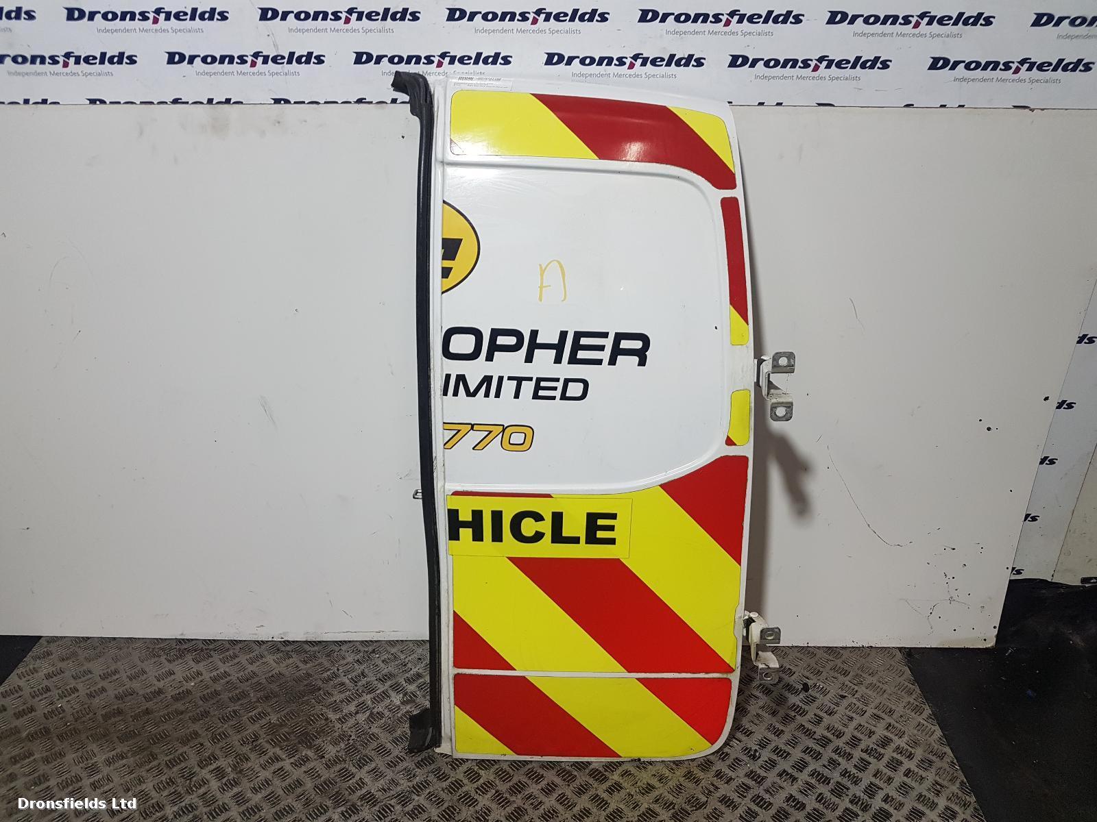 View Auto part R Rear Door Mercedes Citan 2015
