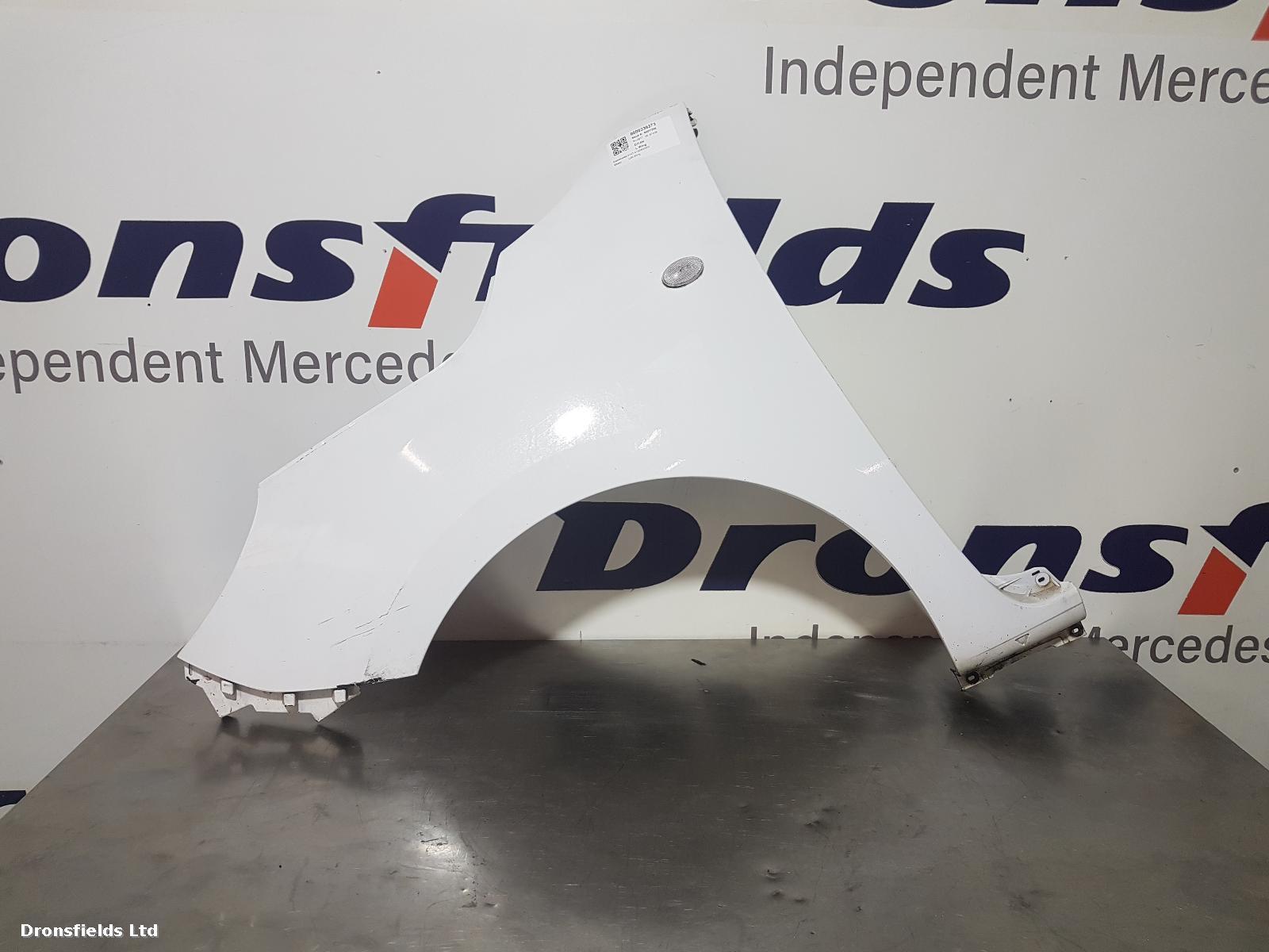 View Auto part L Wing Mercedes Citan 2017