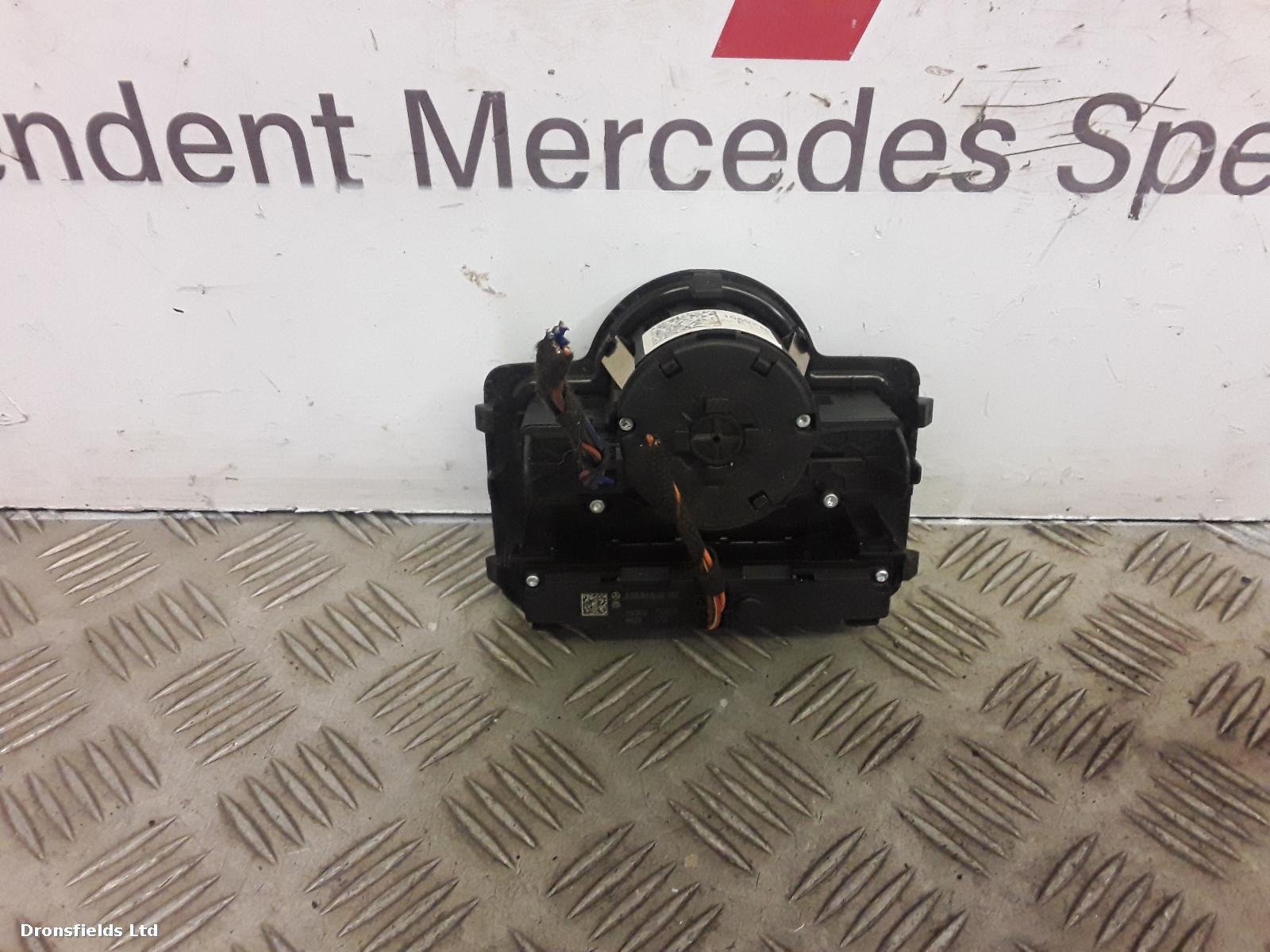 View Auto part Headlight Switch Mercedes Vito 2020