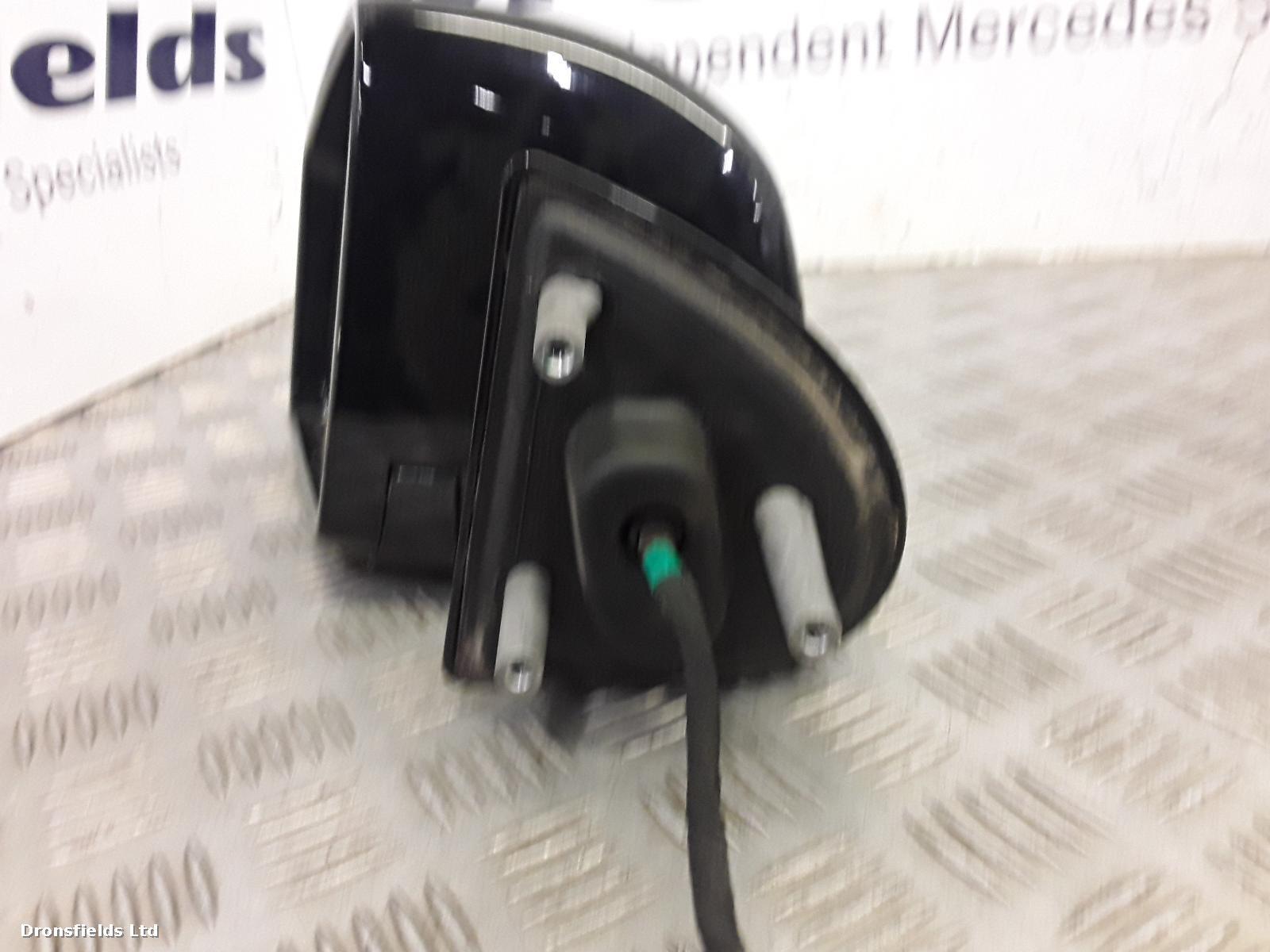 View Auto part L Door Mirror Mercedes M Class 2011