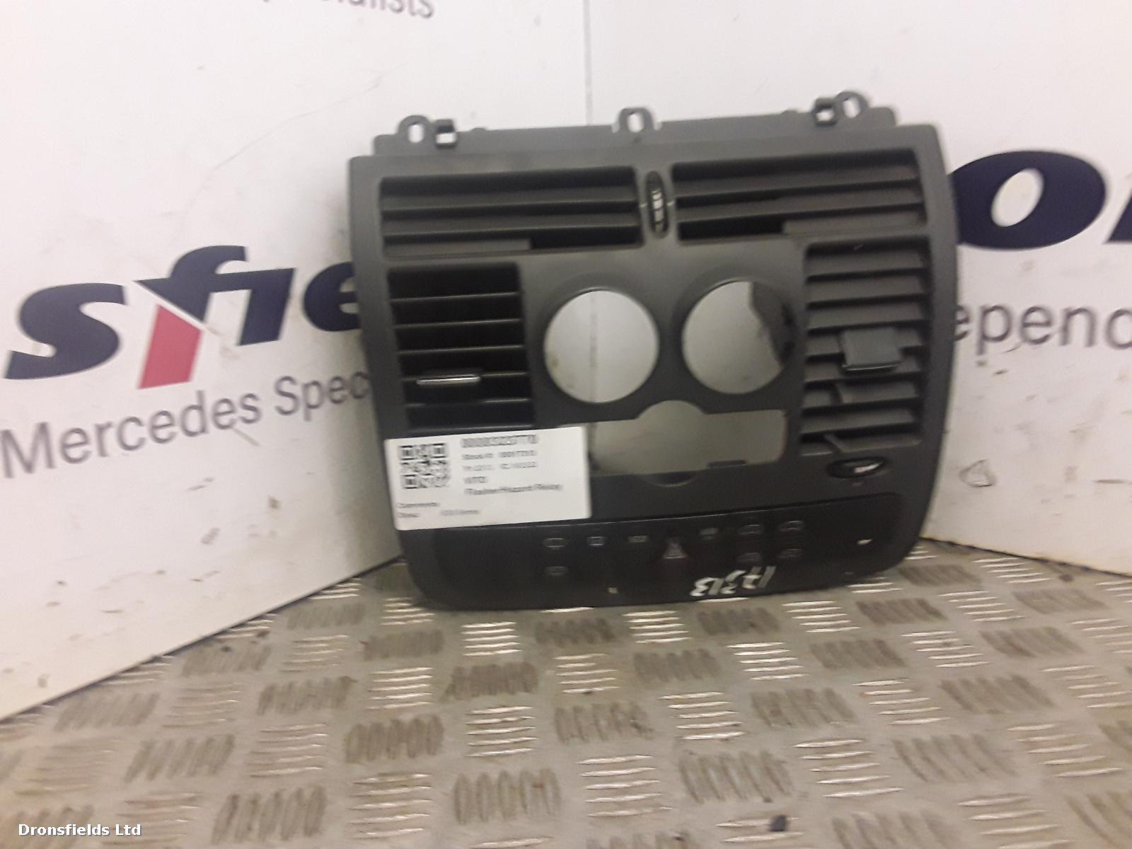 View Auto part Flasher/Hazard Relay Mercedes Vito 2013