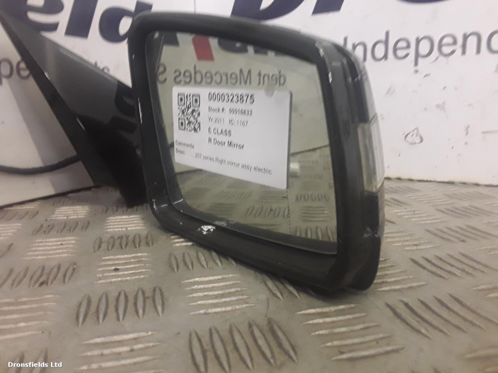 View Auto part R Door Mirror Mercedes E Class 2011