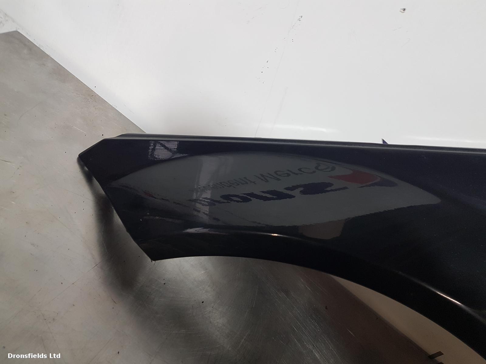 View Auto part L Wing Mercedes C Class 2008