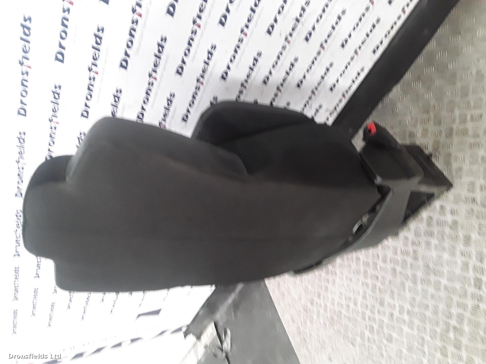 View Auto part Front Seat Mercedes Atego 2017