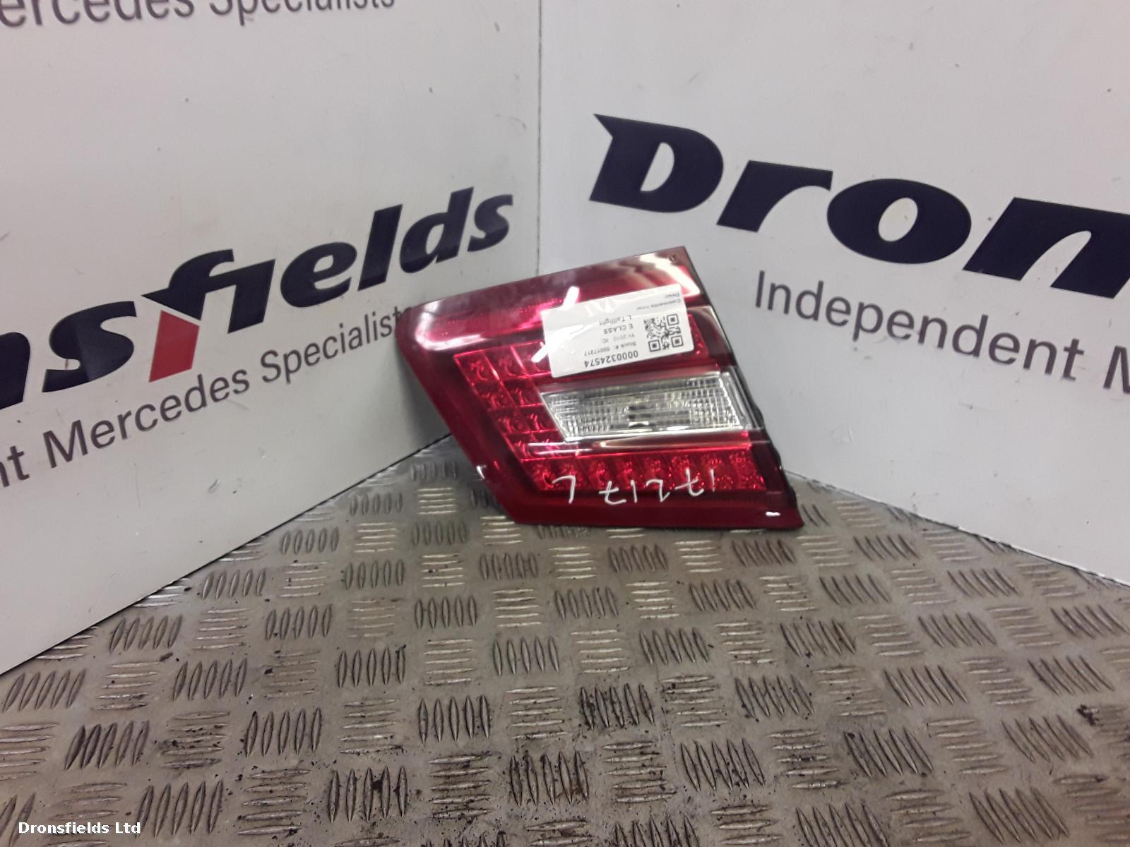 View Auto part L Taillight Mercedes E Class 2010
