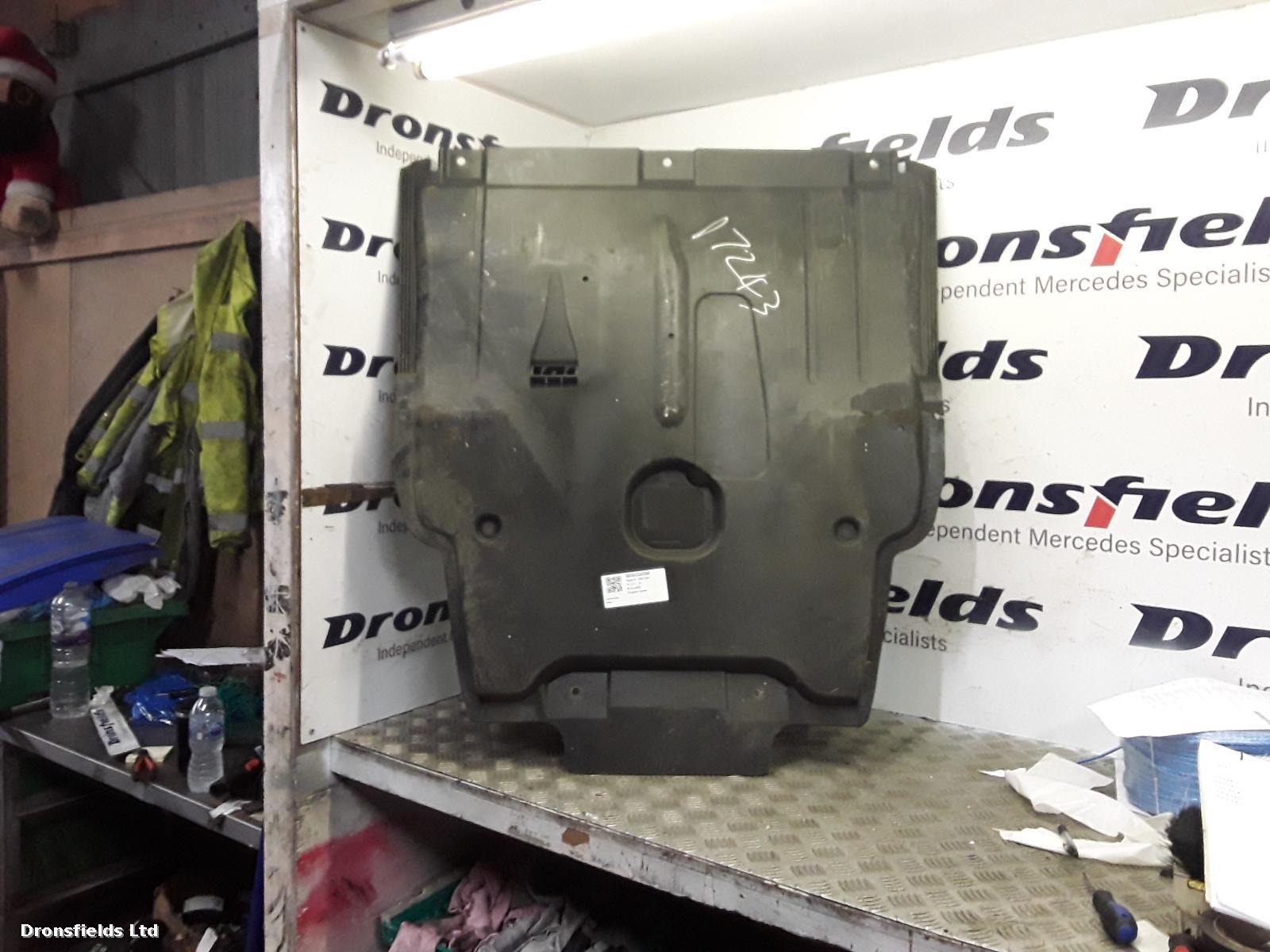View Auto part Engine Cover Mercedes B Class 2012