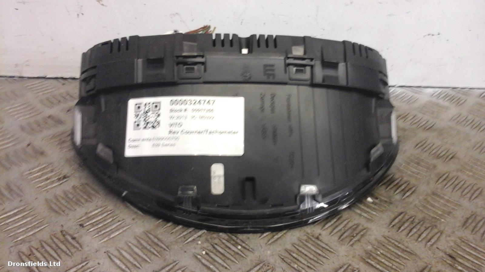 View Auto part Tachometer Mercedes Vito 2013