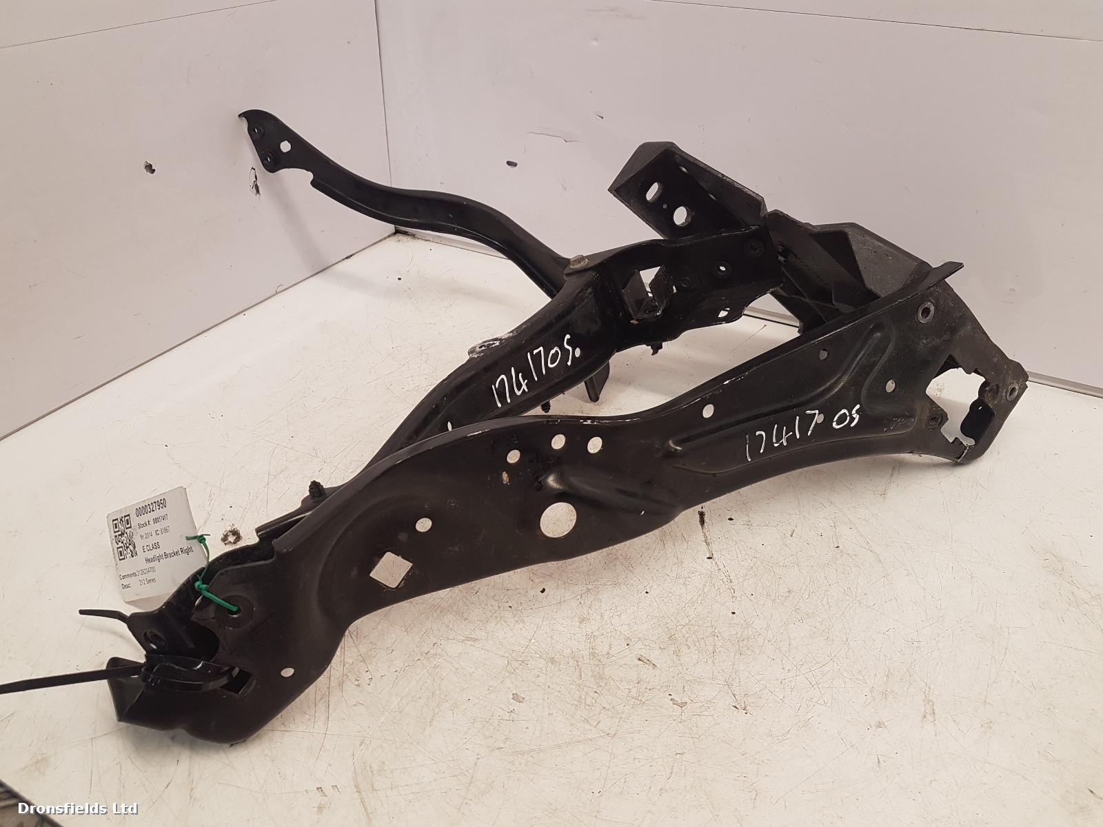 View Auto part Headlight Bracket Right Mercedes E Class 2014