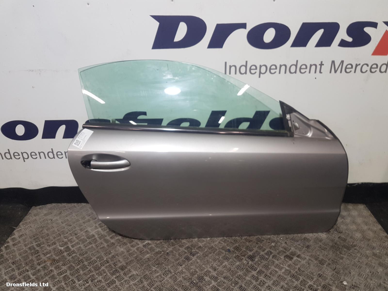 View Auto part R Front Door Mercedes Sl 2005
