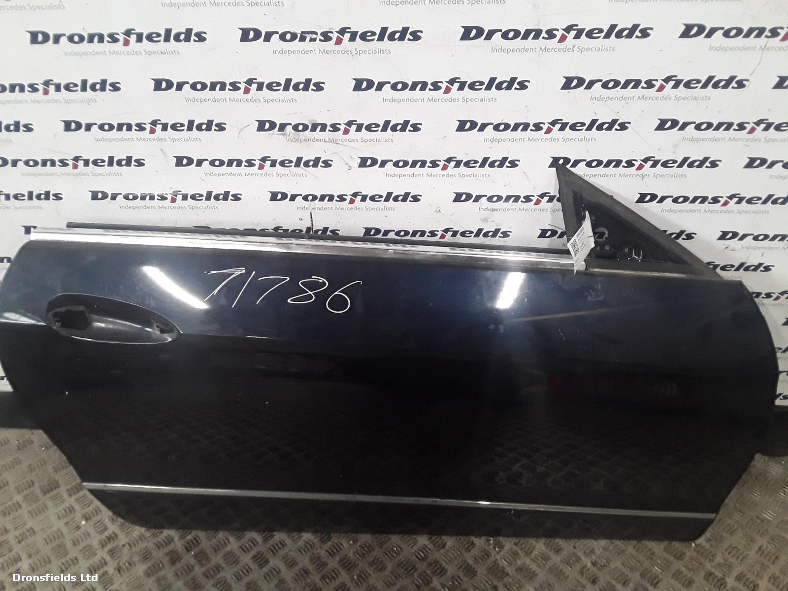 View Auto part R Front Door Mercedes C Class 1900