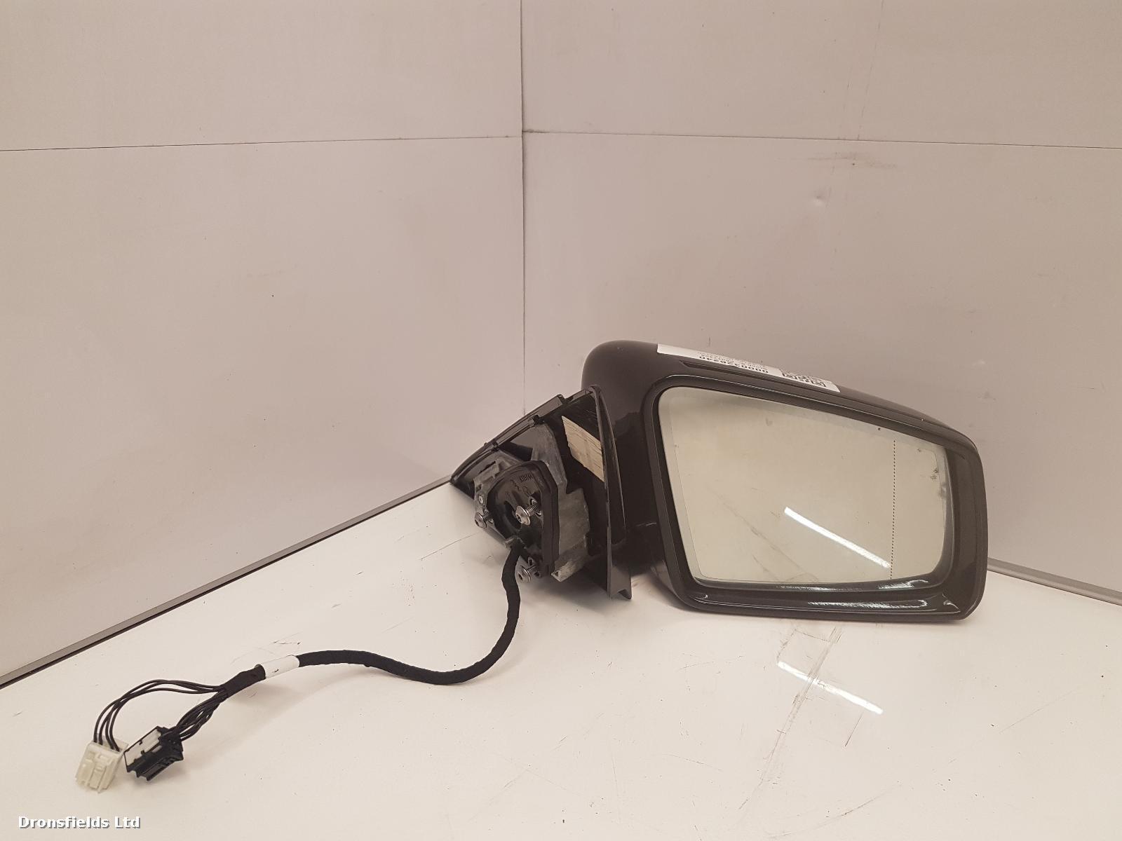 View Auto part R Door Mirror Mercedes E Class 2016