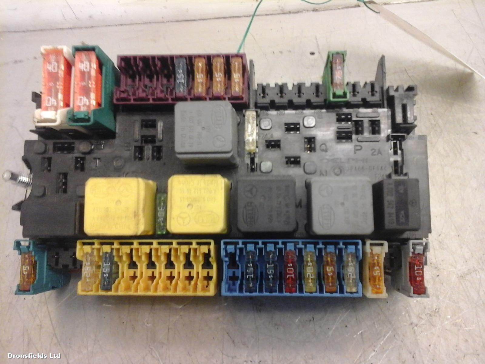 View Auto part Fuse Box Mercedes Cla 2014