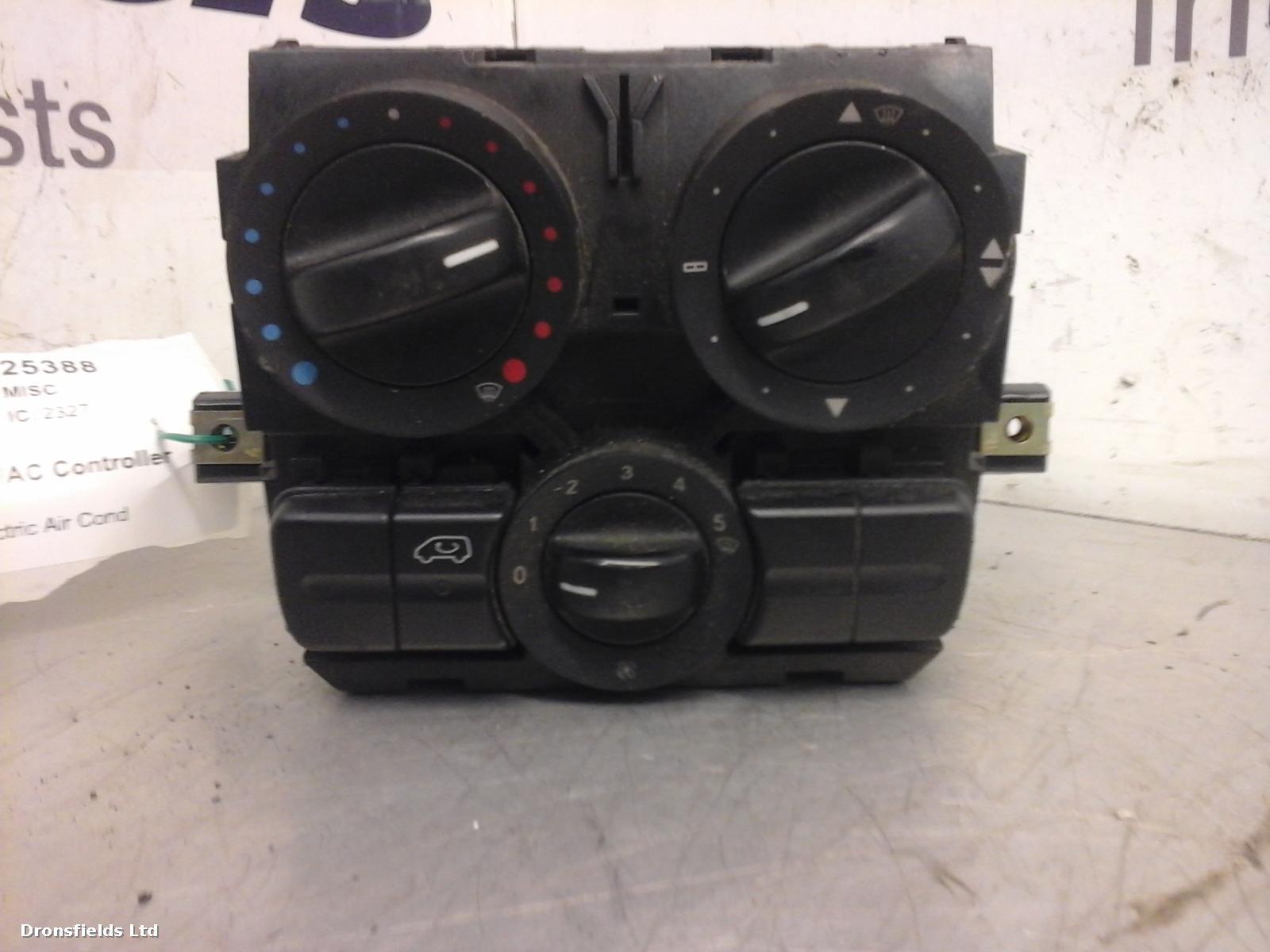 View Auto part Heater/AC Controller Mercedes Vito 2017