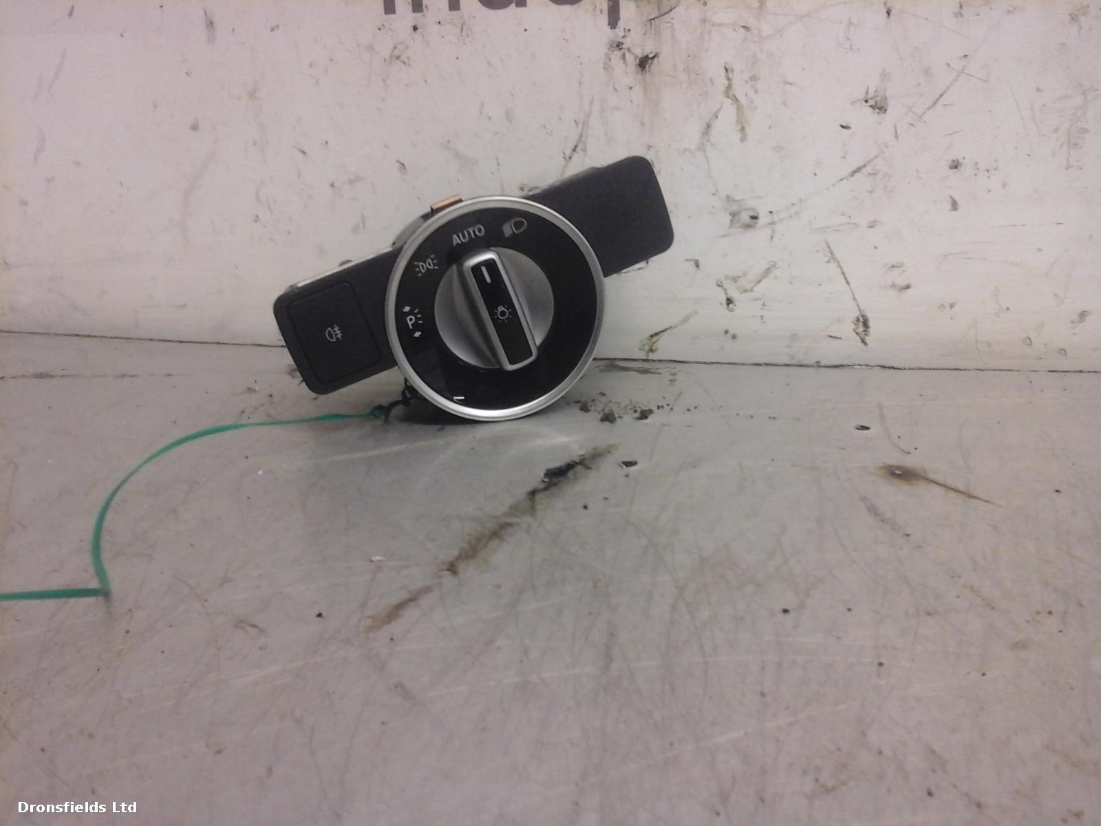 View Auto part Headlight Relay Mercedes E Class 2014