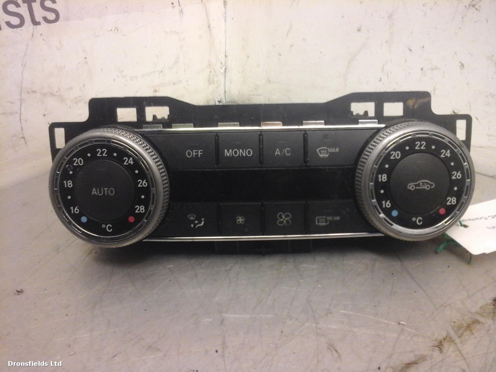View Auto part Heater/AC Controller Mercedes C Class 2017