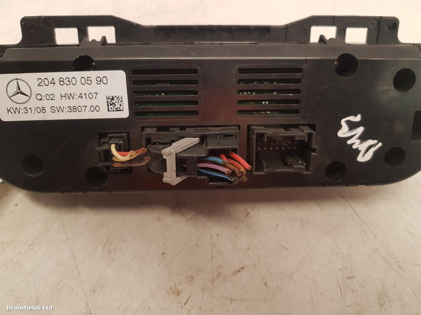View Auto part Heater/AC Controller Mercedes C Class 2017