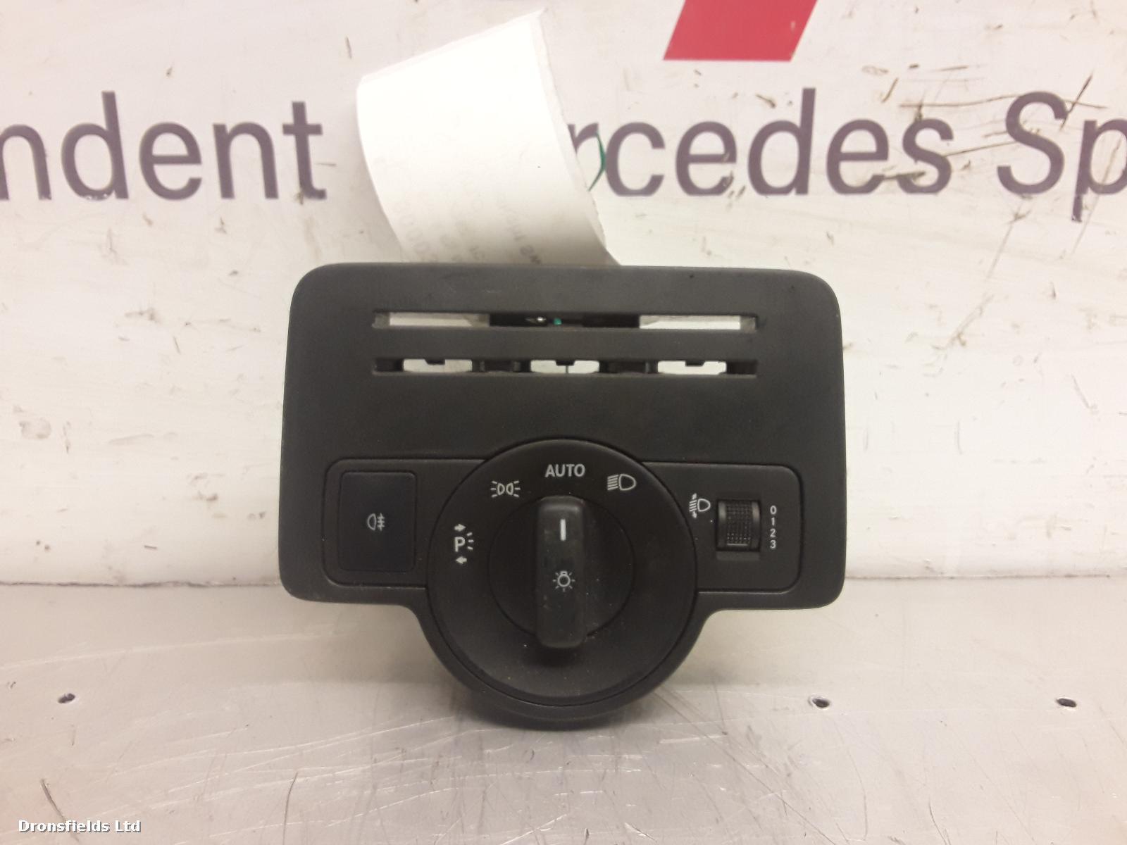 View Auto part Headlight Switch Mercedes Vito 2017