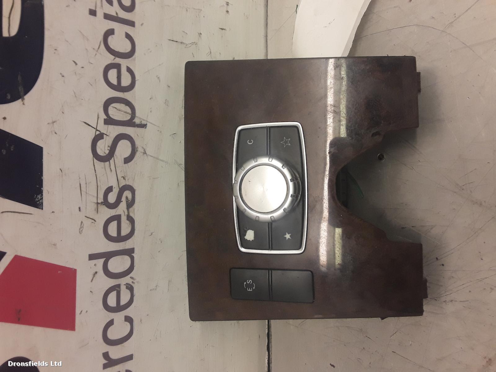 View Auto part Misc Switch Mercedes E Class 2013