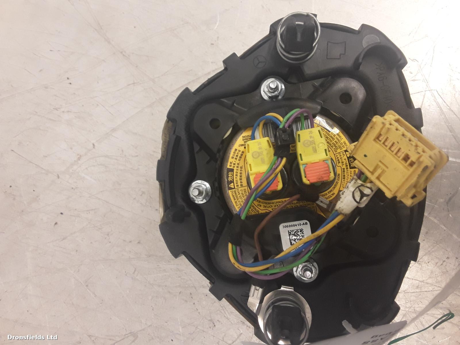 View Auto part R Air Bag Mercedes E Class 2013