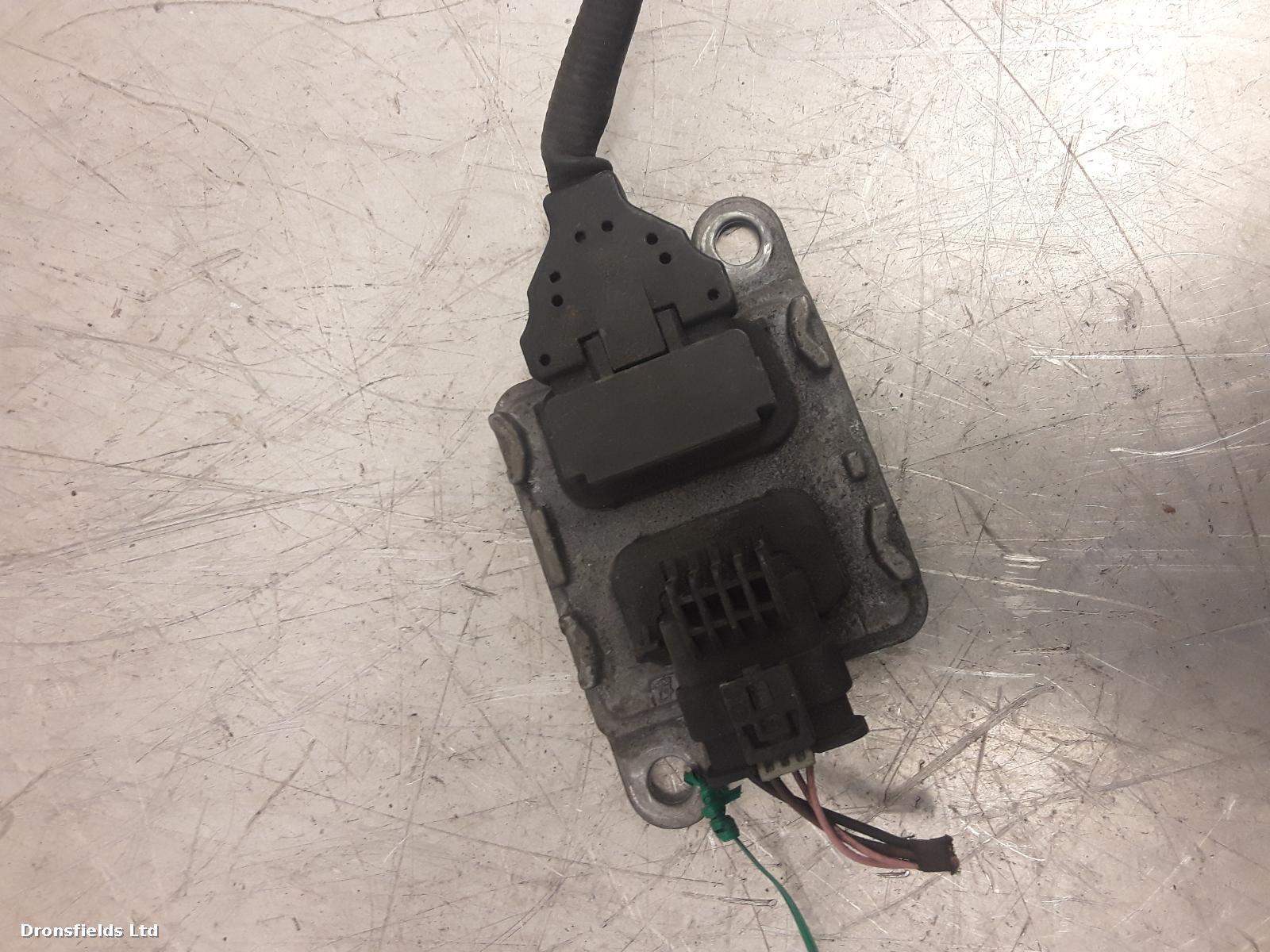 View Auto part Misc Mercedes Sprinter 2020