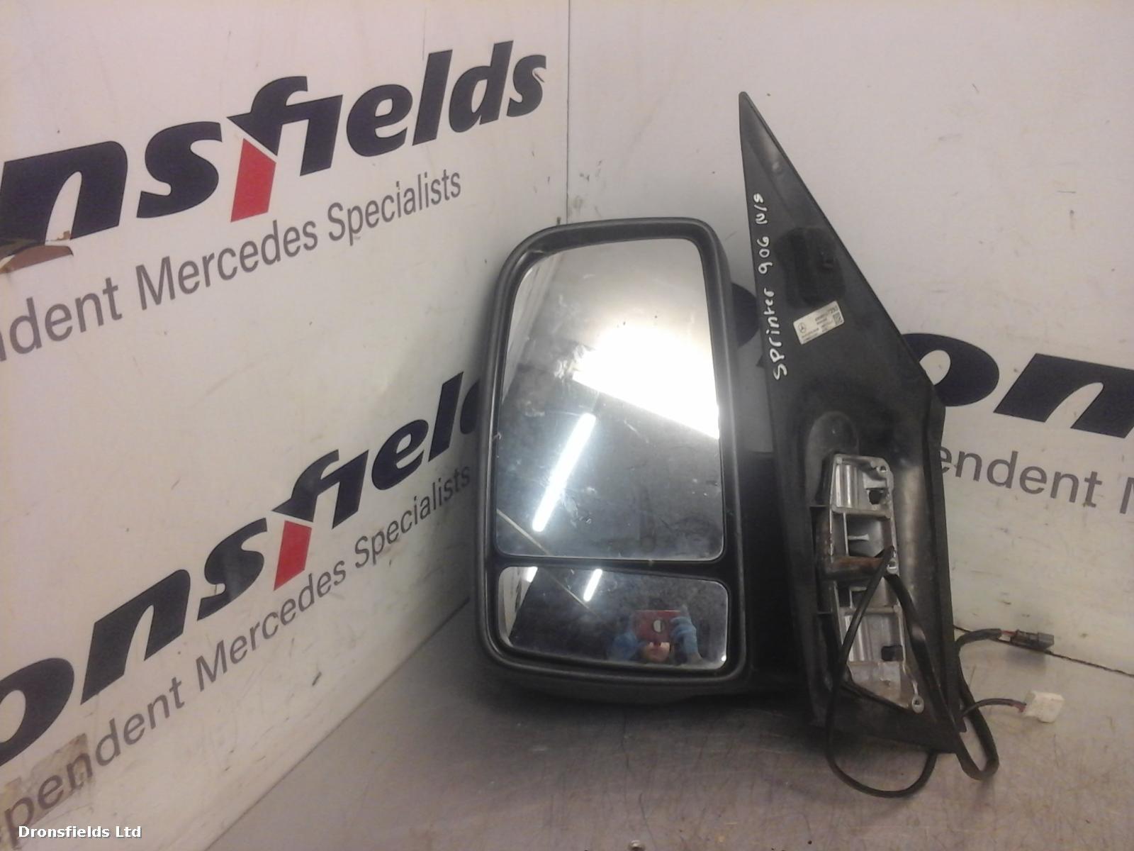 View Auto part L Door Mirror Mercedes Sprinter 2014