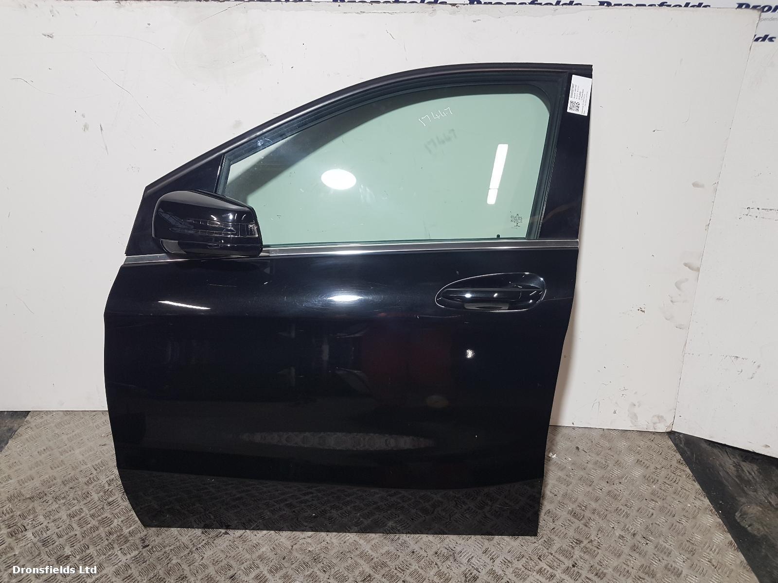 View Auto part L Front Door Mercedes B Class 2013