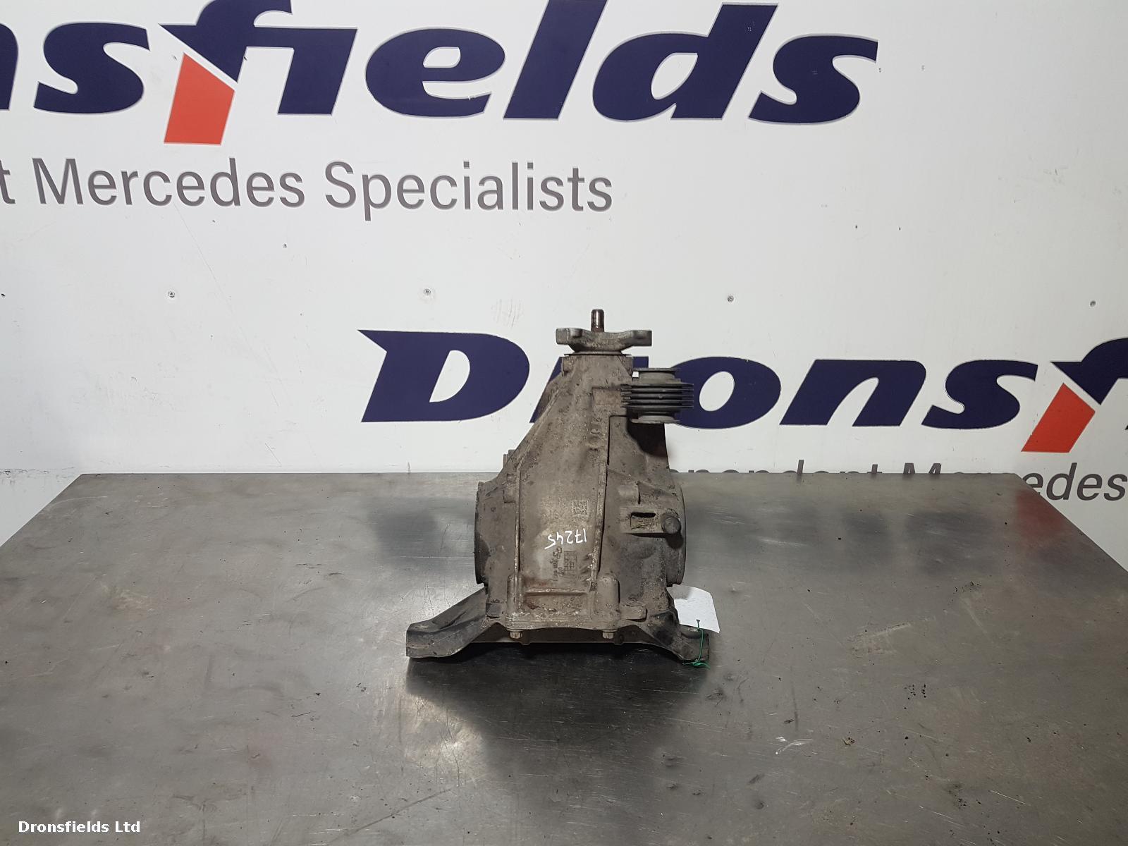 View Auto part Differential Assembly Mercedes C Class 2017
