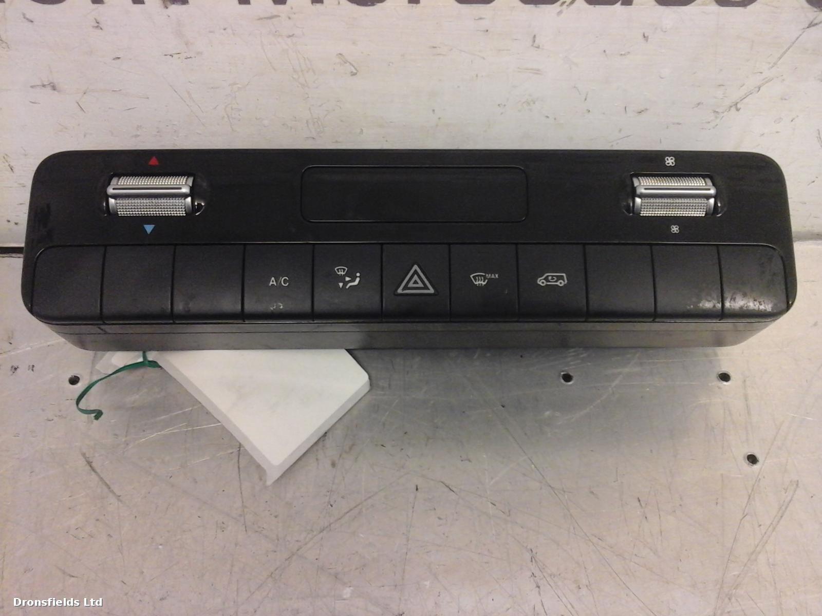 View Auto part Heater/AC Controller Mercedes Sprinter 2021