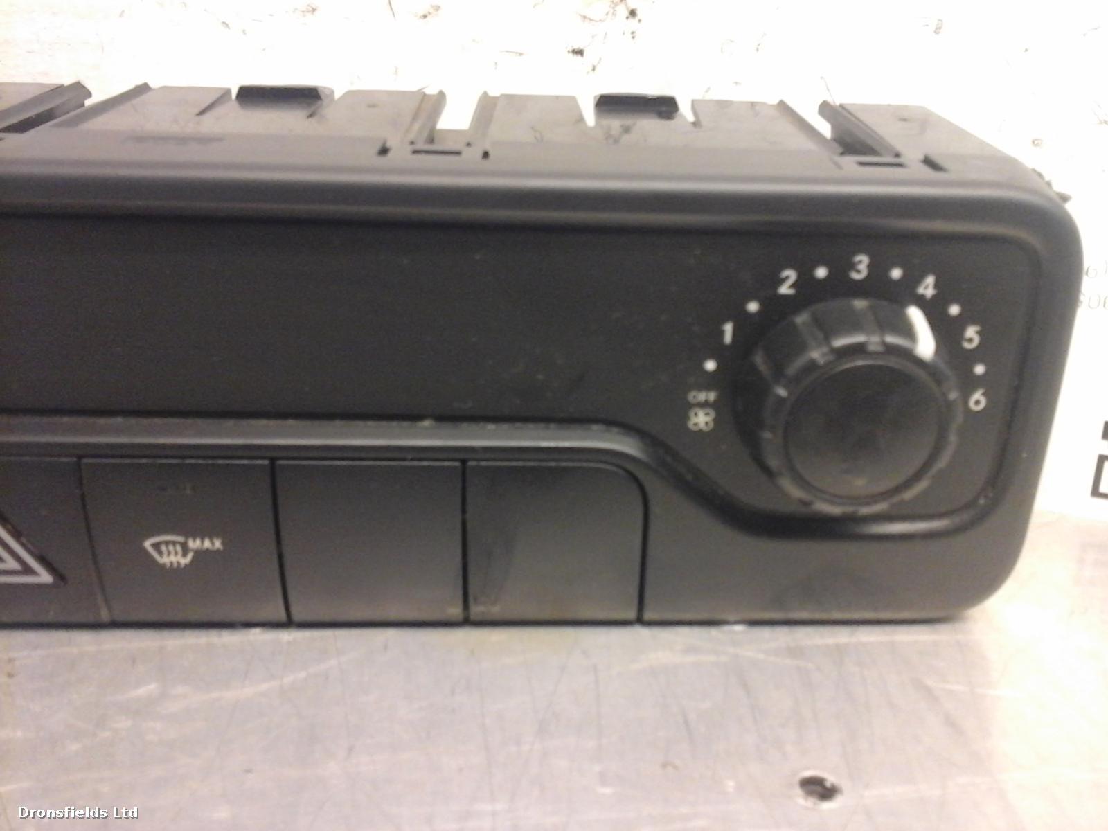 View Auto part Heater/AC Controller Mercedes Sprinter 2017