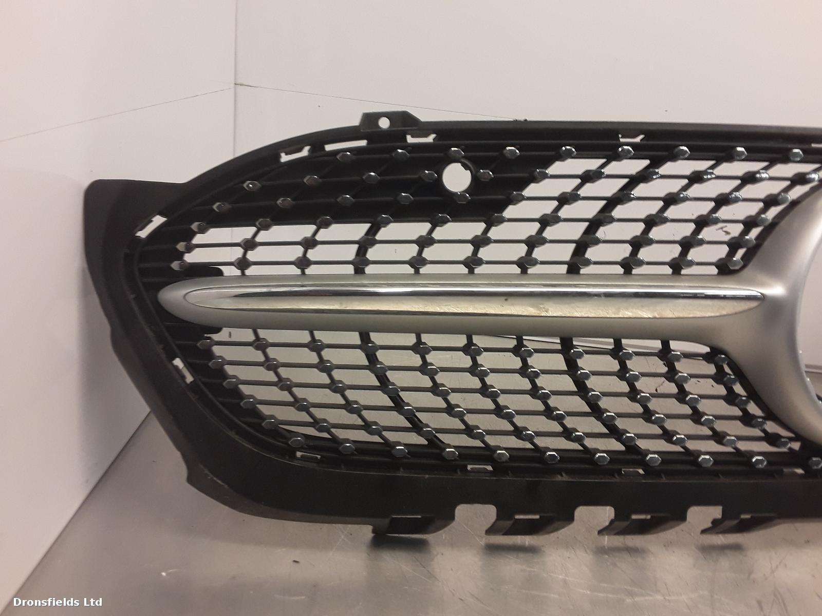 View Auto part Grille Mercedes A Class 2021