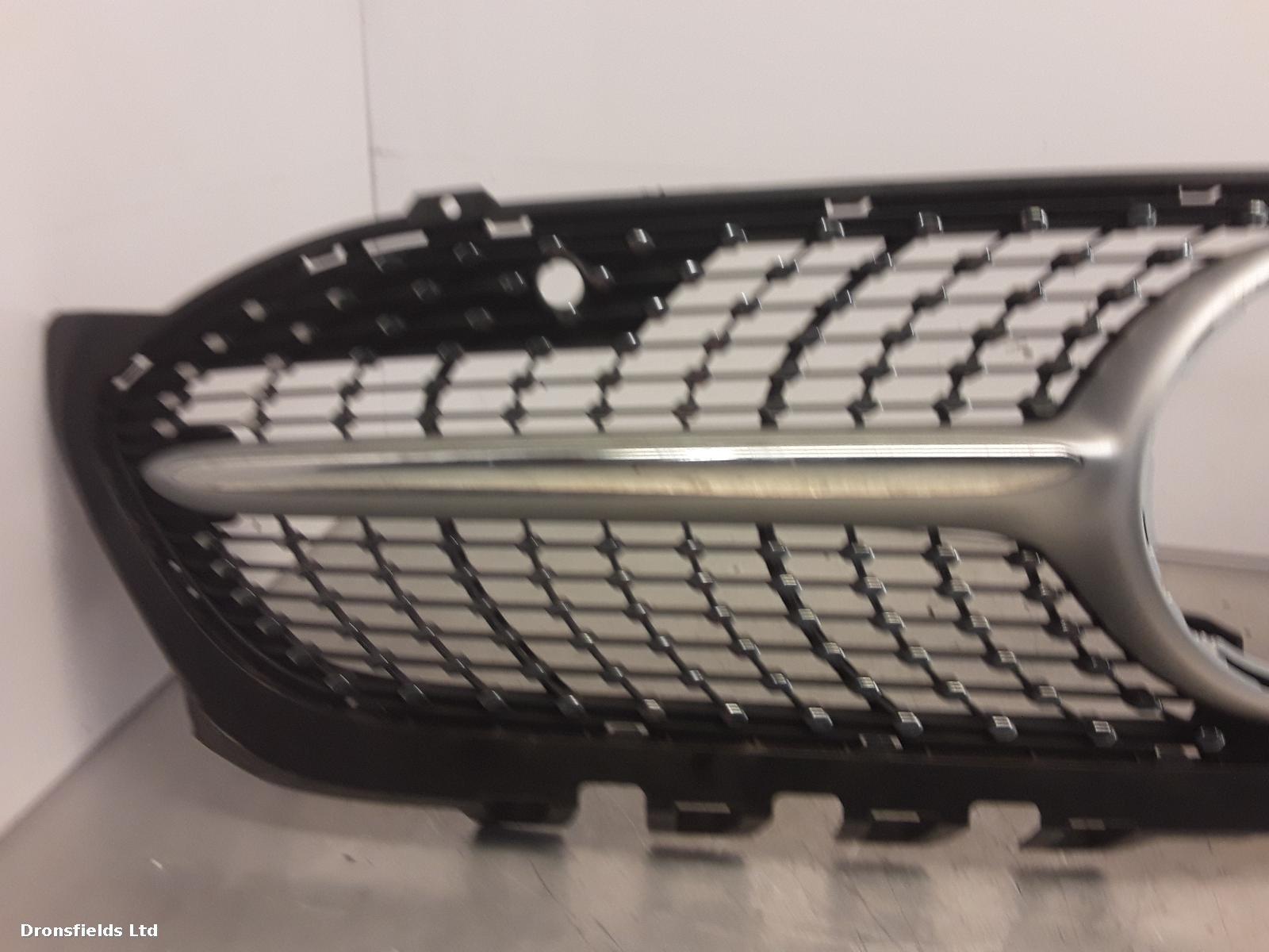 View Auto part Grille Mercedes A Class 2021