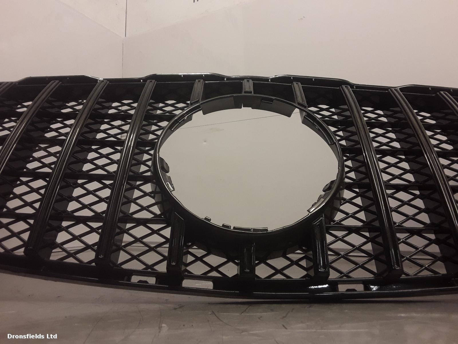 View Auto part Grille Mercedes Gla Class 2020