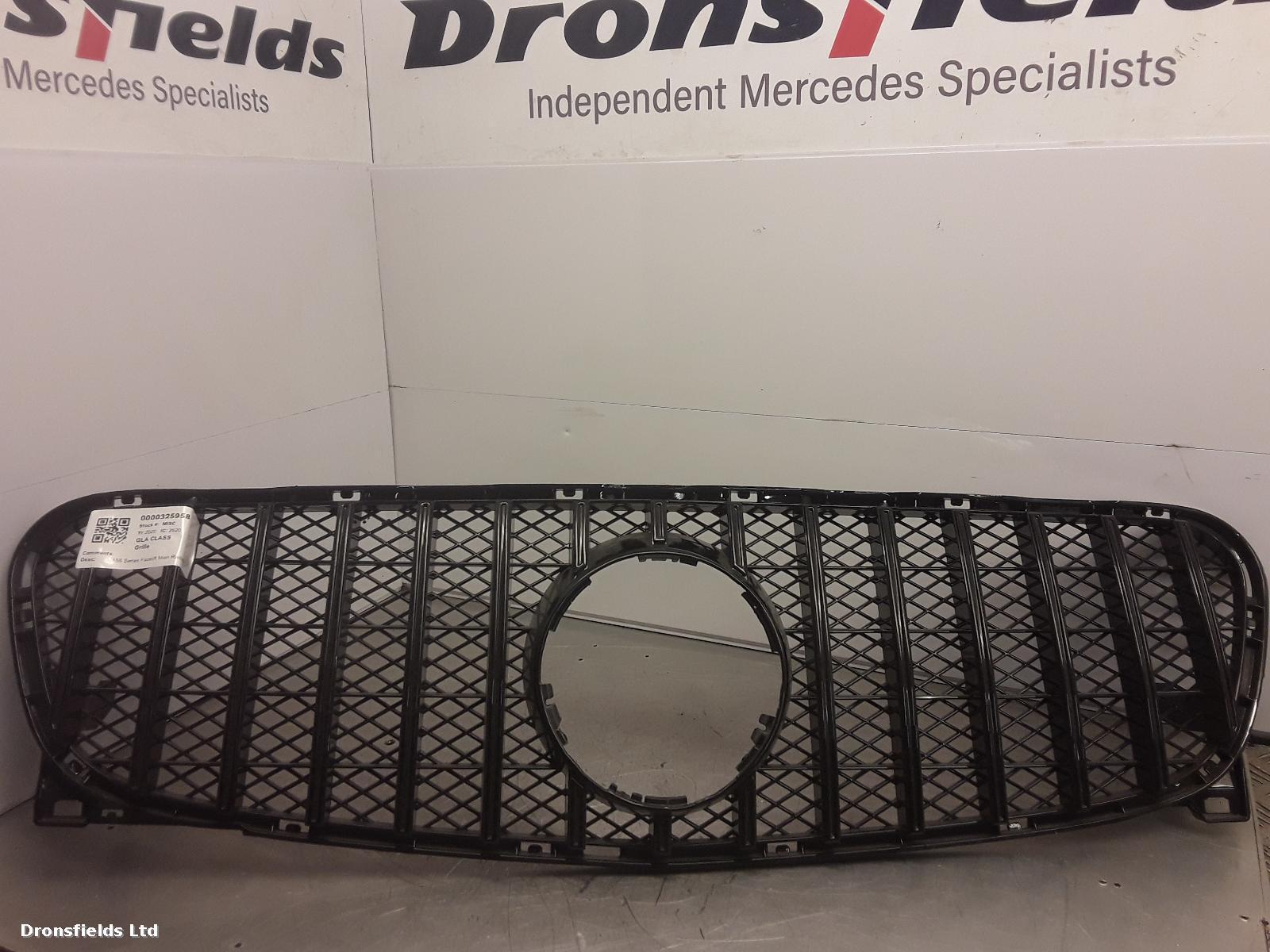 View Auto part Grille Mercedes Gla Class 2020