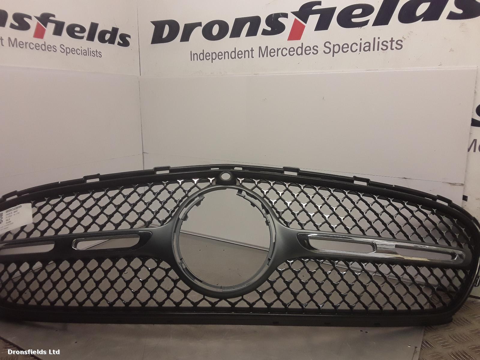 View Auto part Grille Mercedes Glc 2024