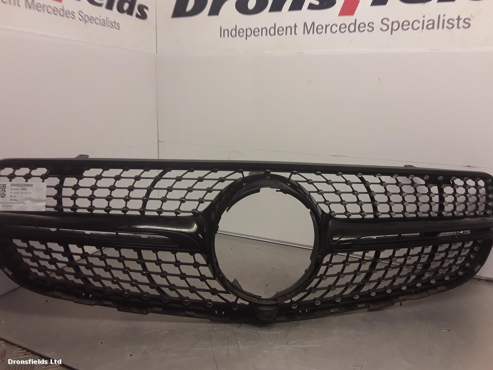 View Auto part Grille Mercedes Glc 2022