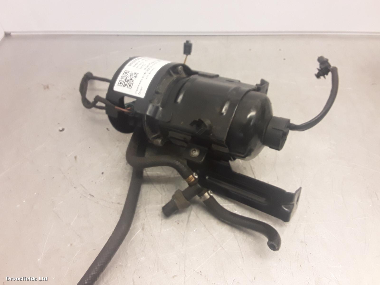 View Auto part Fuel Filter Housing Mercedes Vito 2015