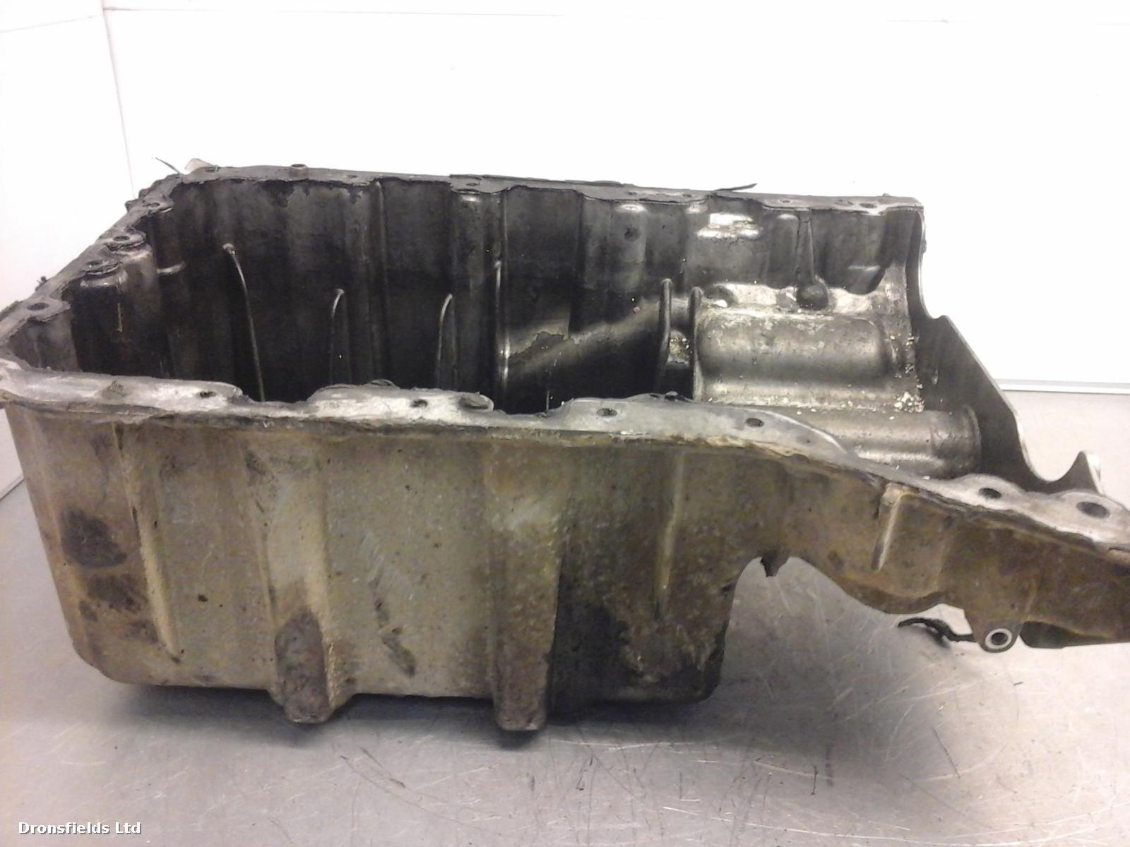View Auto part Oil Sump/Pan Mercedes Sprinter 2017