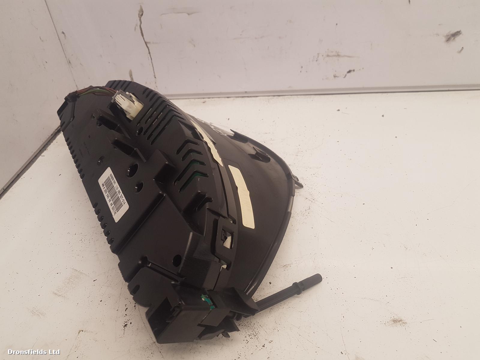 View Auto part Speedometer Mercedes C Class 2007