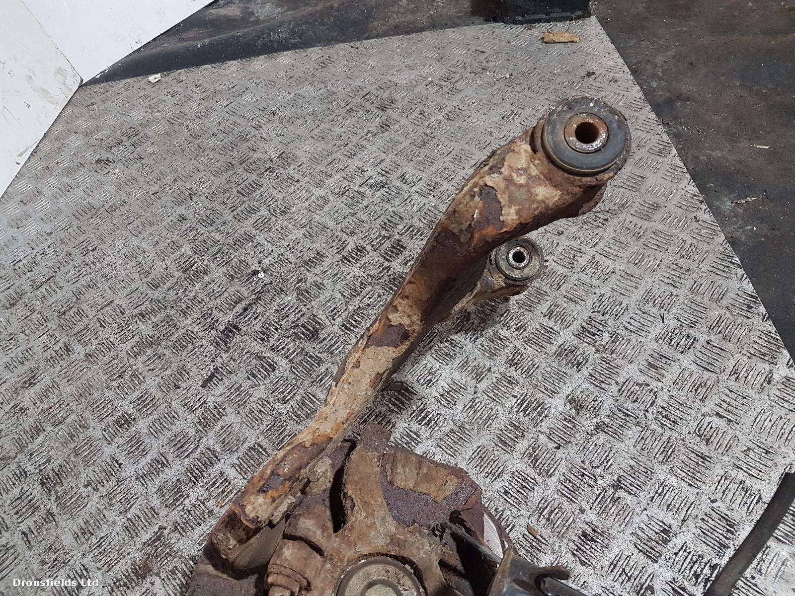 View Auto part RF Hub/Stub Axle Assembly Mercedes Vito 2008