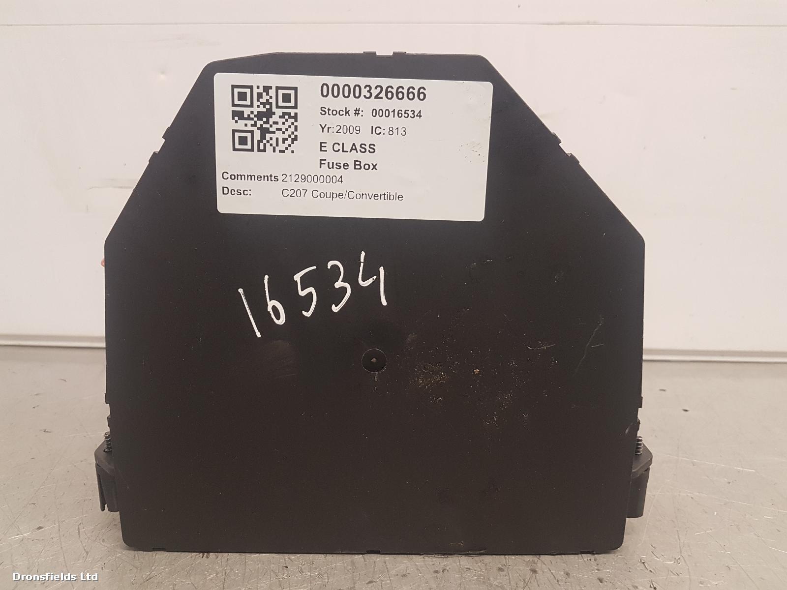 View Auto part Fuse Box Mercedes E Class 2009