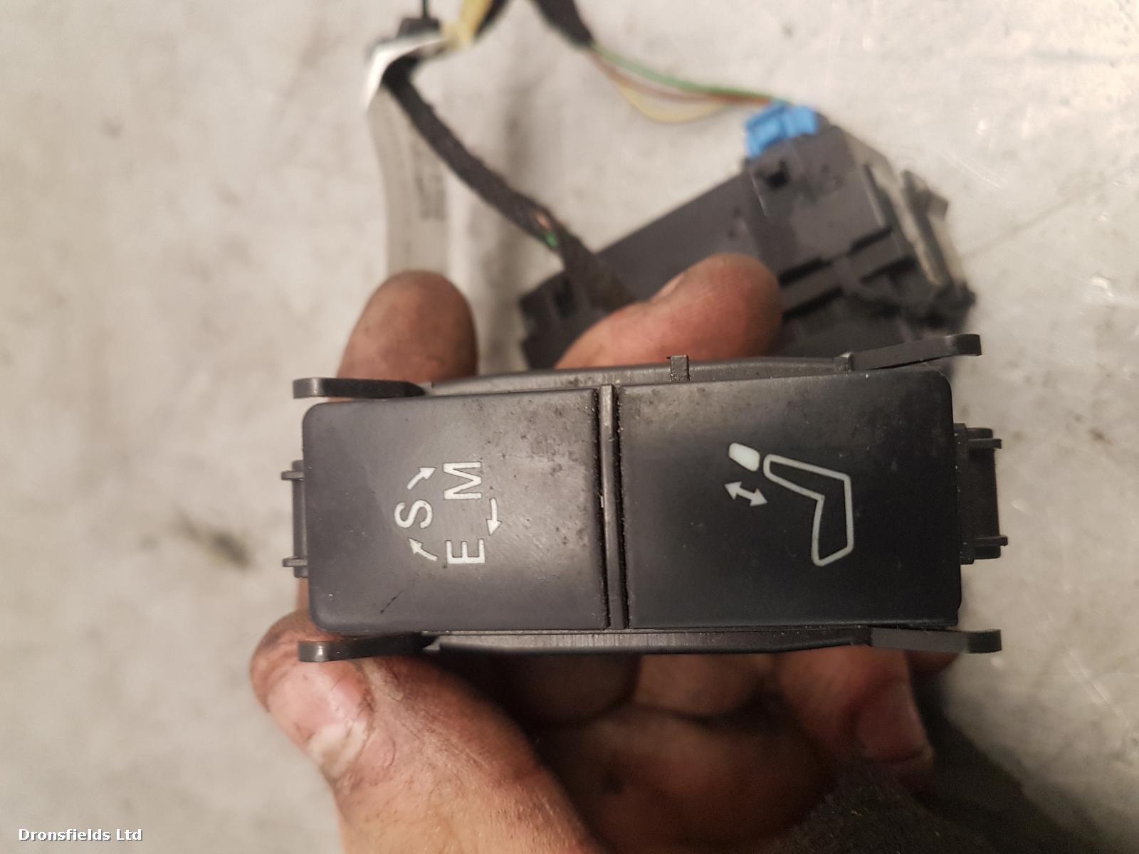 View Auto part Misc Unknown Unknown 2015