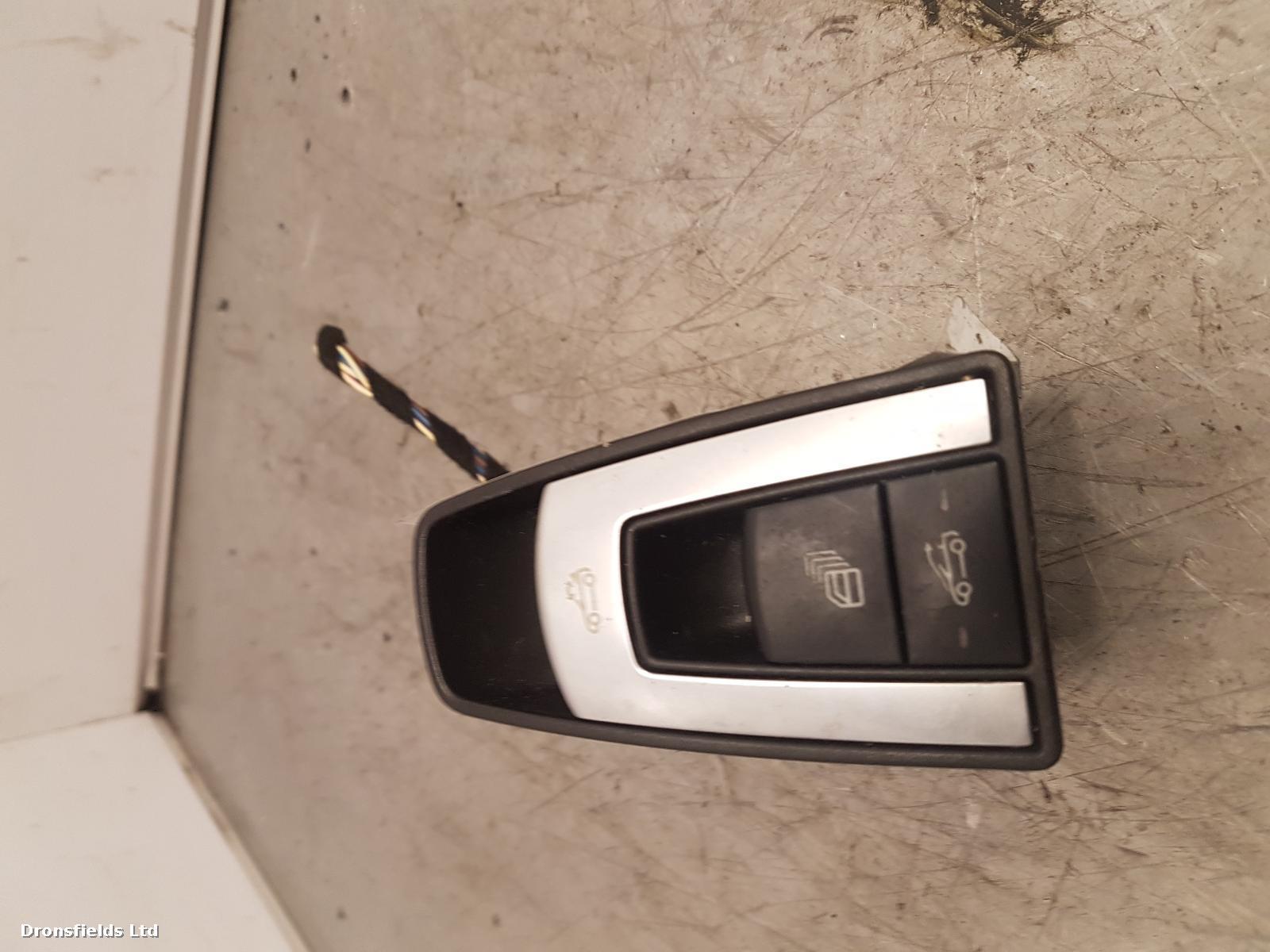 View Auto part Misc Unknown Unknown 2015