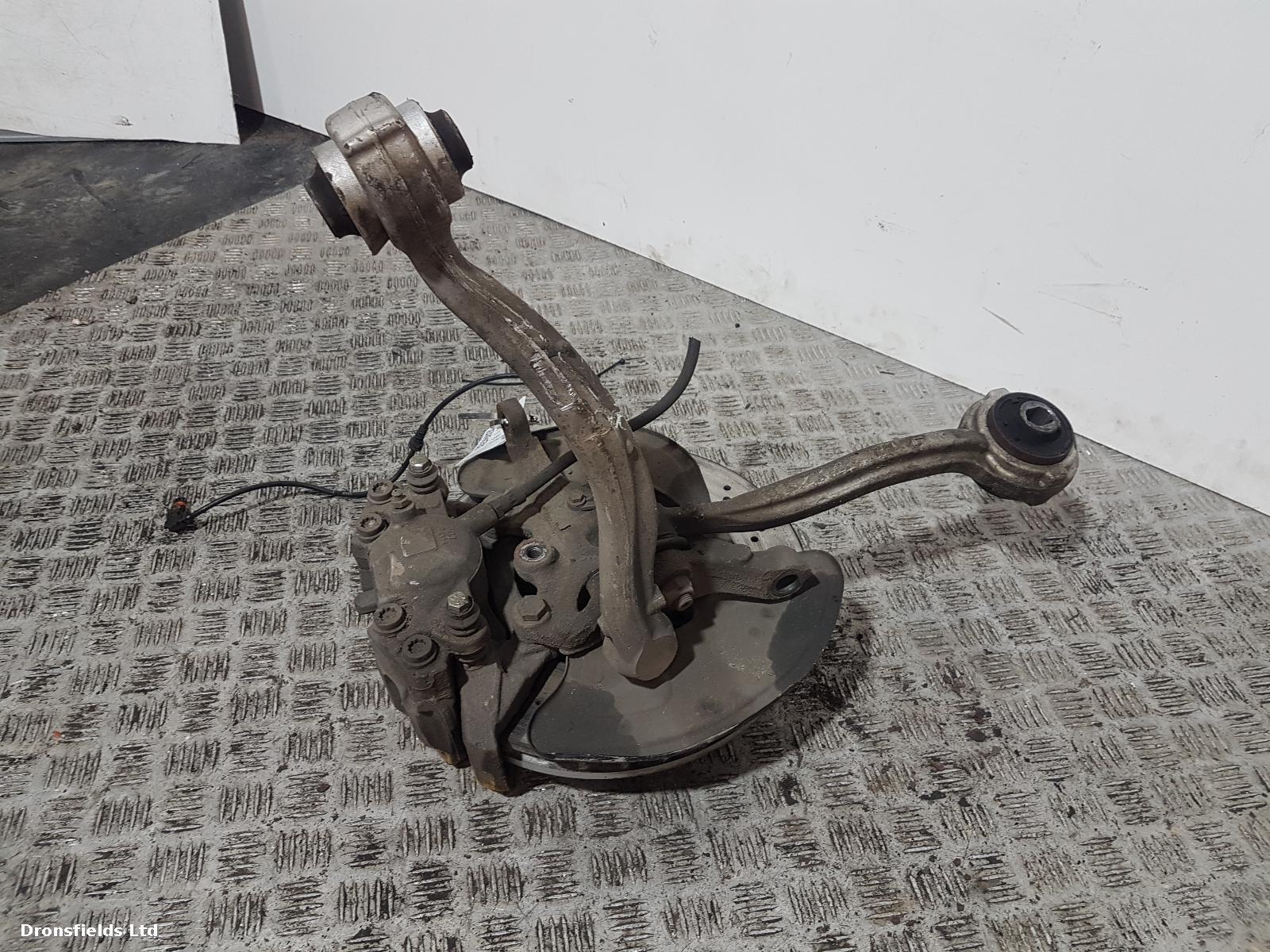 View Auto part LF Hub/Stub Axle Assembly Mercedes C Class 2010