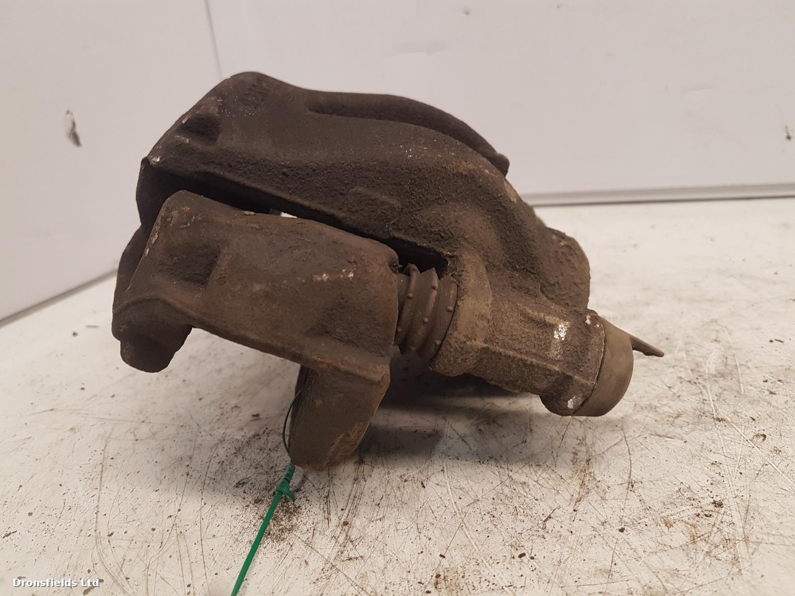 View Auto part Caliper Mercedes Vito 2016