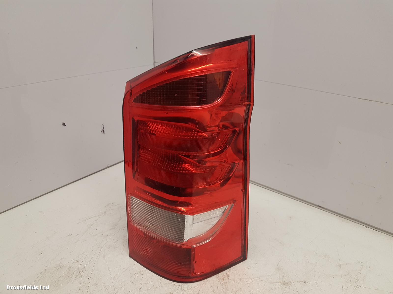 View Auto part R Taillight Mercedes Vito 2016