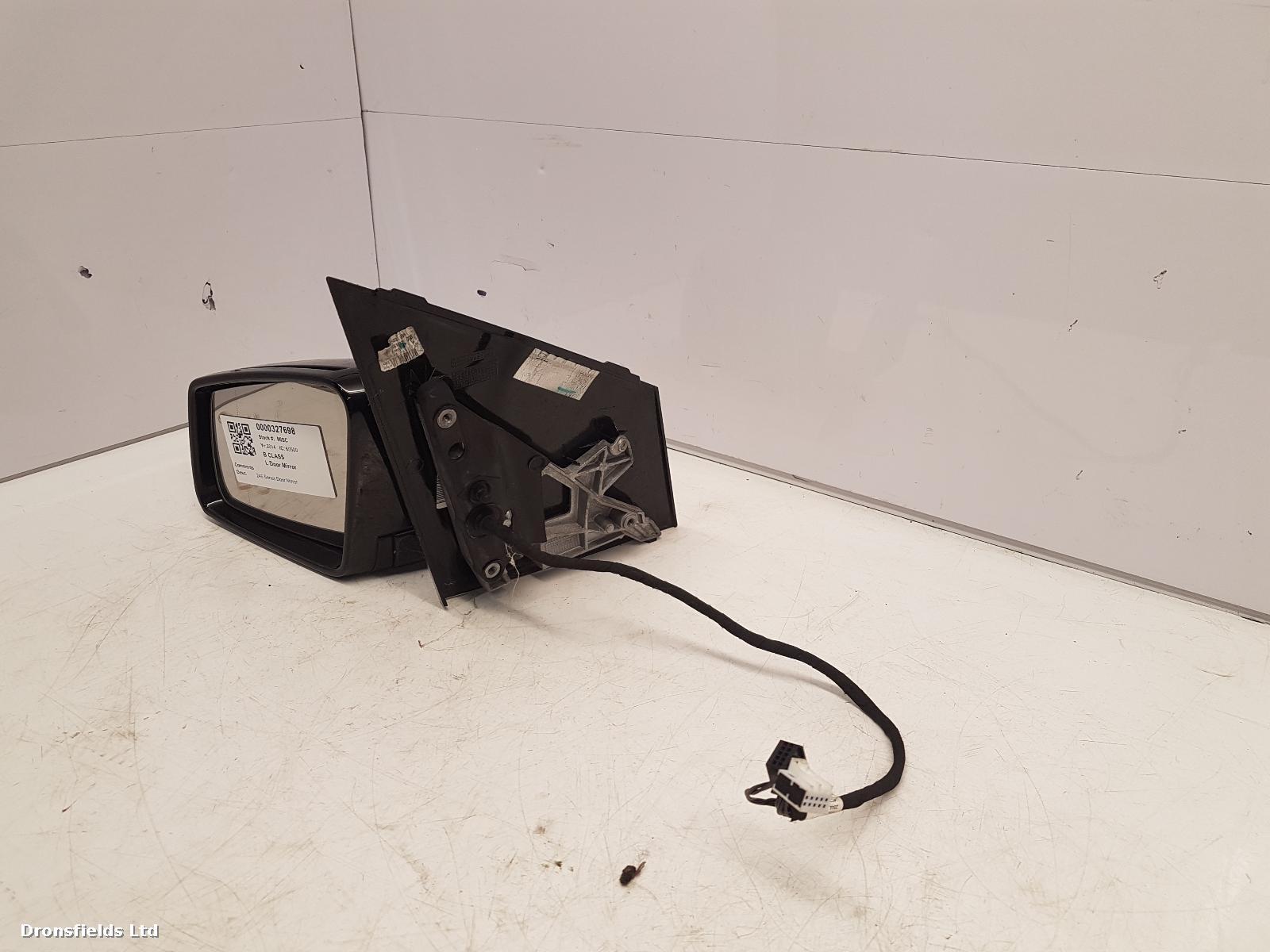 View Auto part L Door Mirror Mercedes B Class 2014