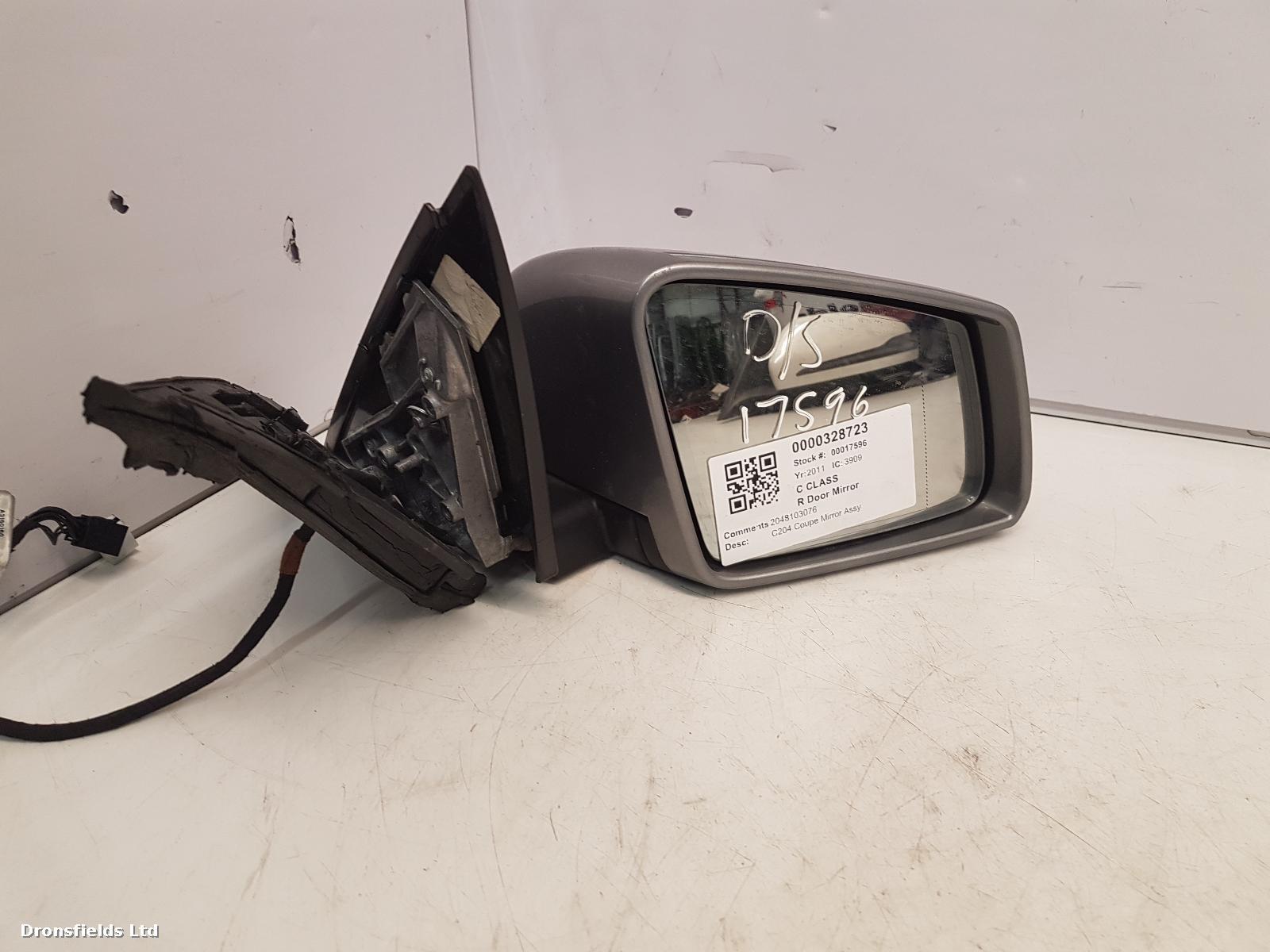 View Auto part R Door Mirror Mercedes C Class 2011