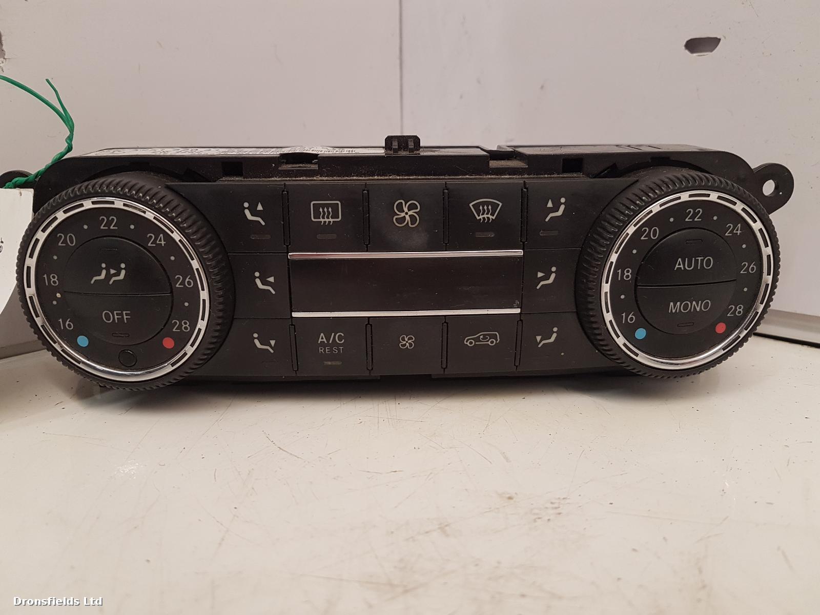 View Auto part Heater/AC Controller Mercedes E Class 2009